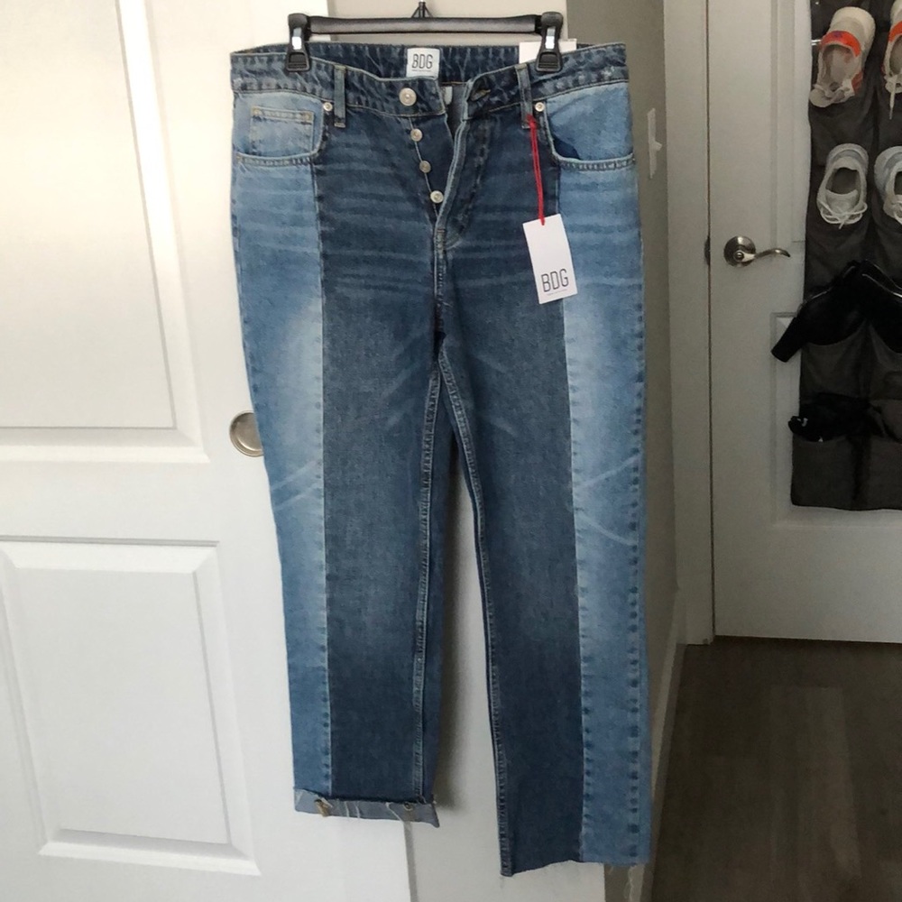 BDG mid rise, true straight, 29W 32L
